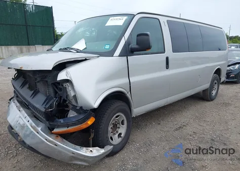 2008 Chevrolet Express Ls z USA, uszkodzony, nr VIN 1GAHG39K181229113